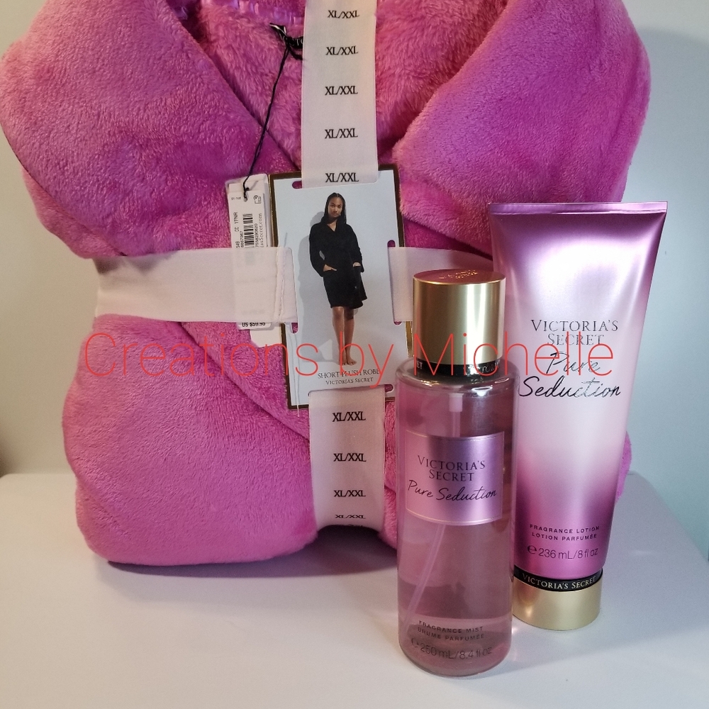 (((SOLD)))Victoria Secret pink robe - Picture 2 of 3